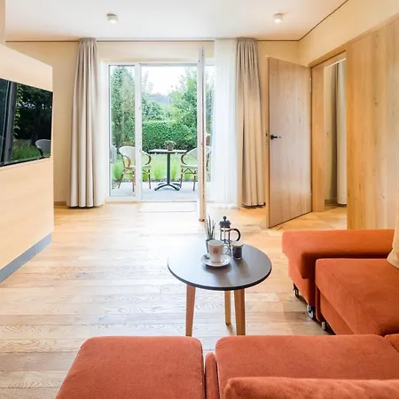Parkhotel Отель 4*